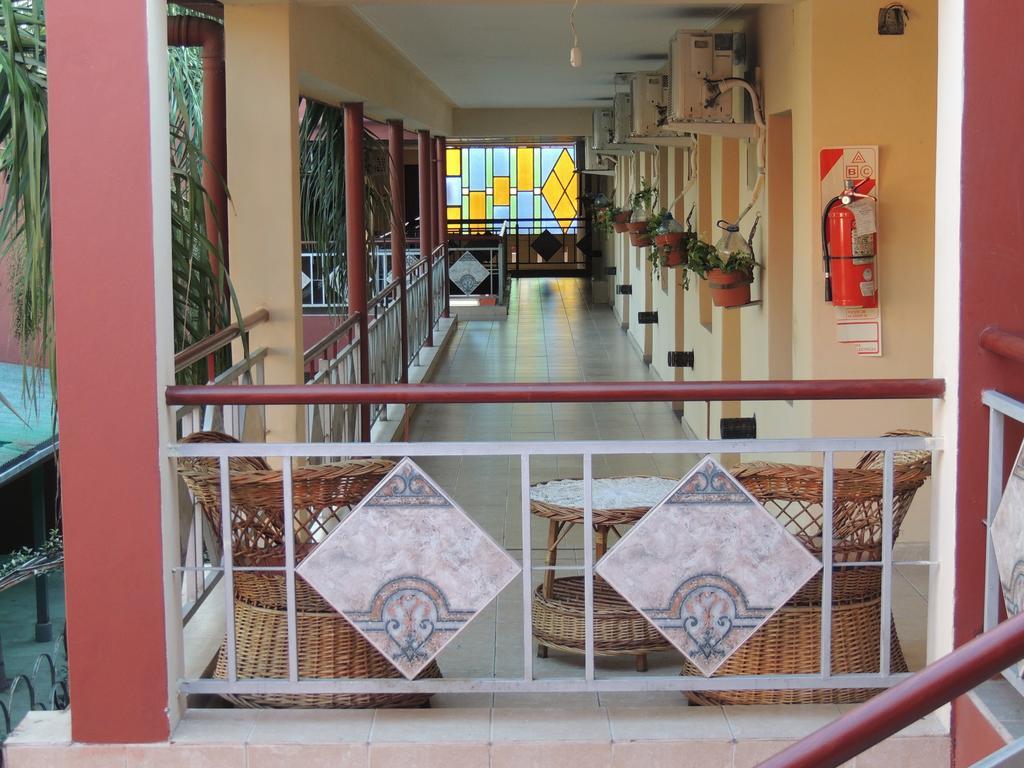 La Pergola Hotel Tucuman San Miguel de Tucumán Esterno foto
